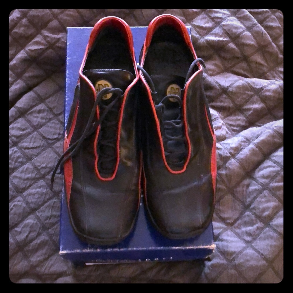 Donald J Pliner Men’s athletic styled shoes